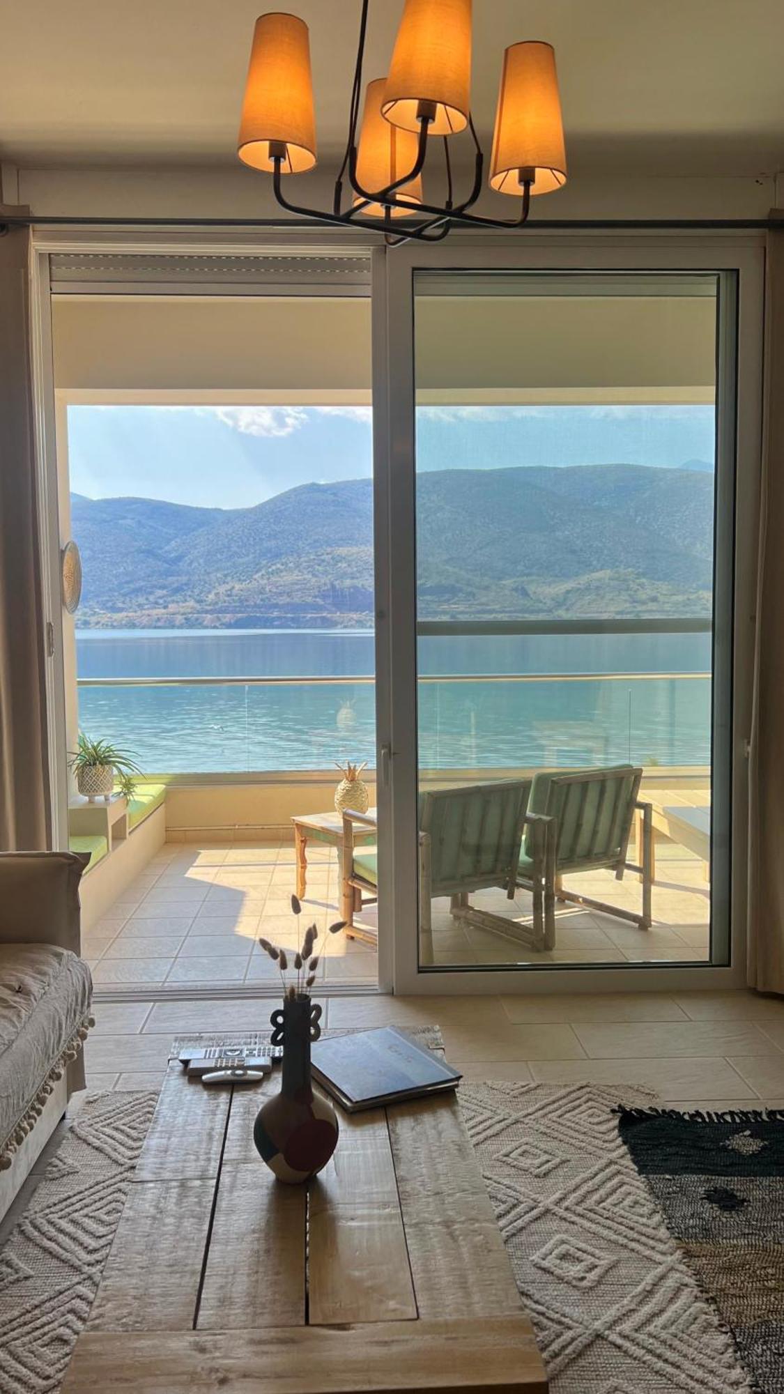 Beach House In Itea-Delphi Exterior photo
